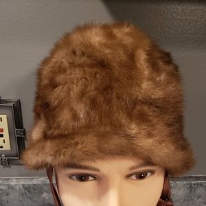 Gwenn Pennington exclusive fur hat vintage